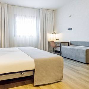 Quarto acessível Hotel ILUNION San Mamés Bilbao